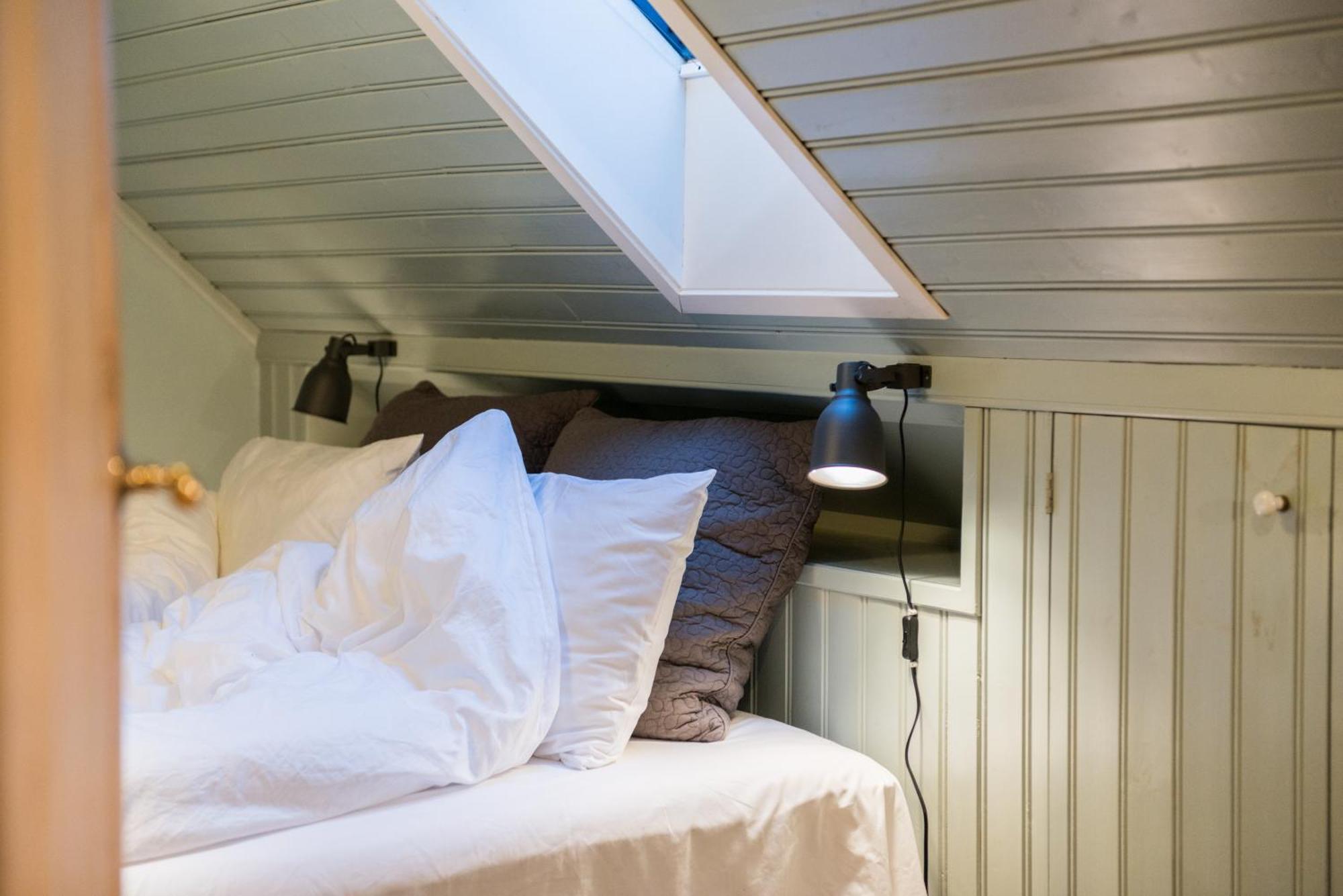 Double Room Private Bathroom