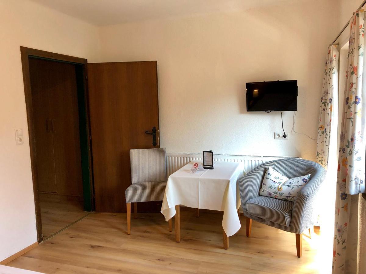 Familiekamer met Aparte Slaapkamer