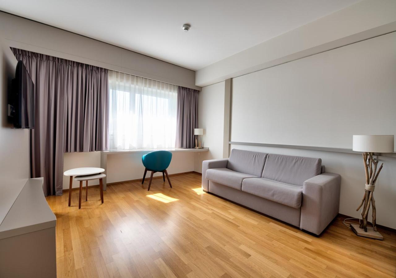 Junior Suite,931166401:JPEG