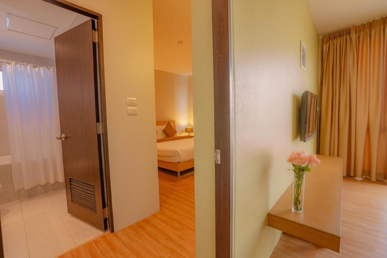 One-Bedroom Suite