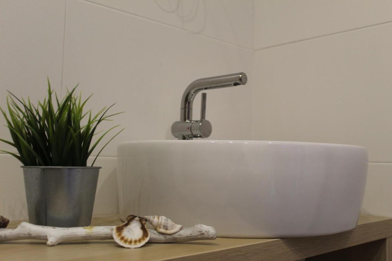 Single Room Private Bathroom