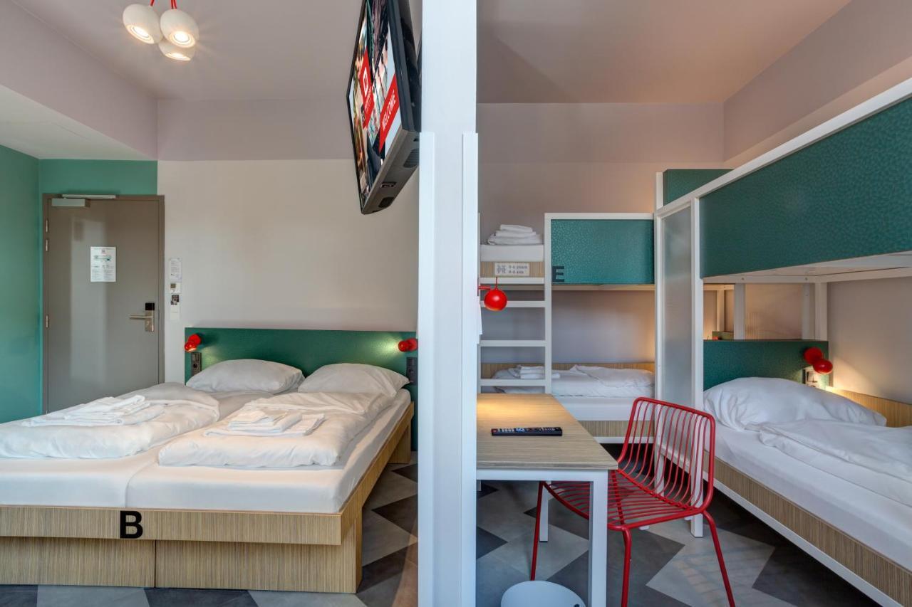 Kamer met 5 Bedden