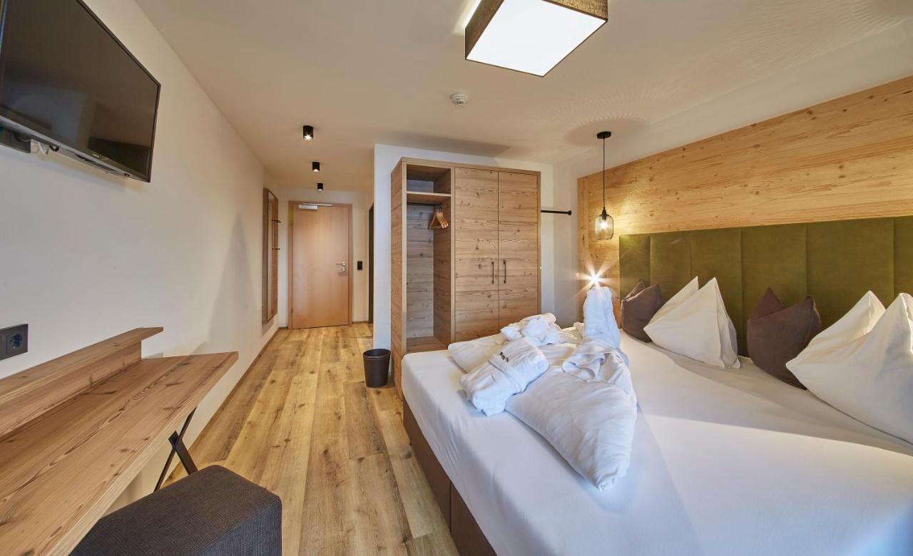 Deluxe Double Room Balcony