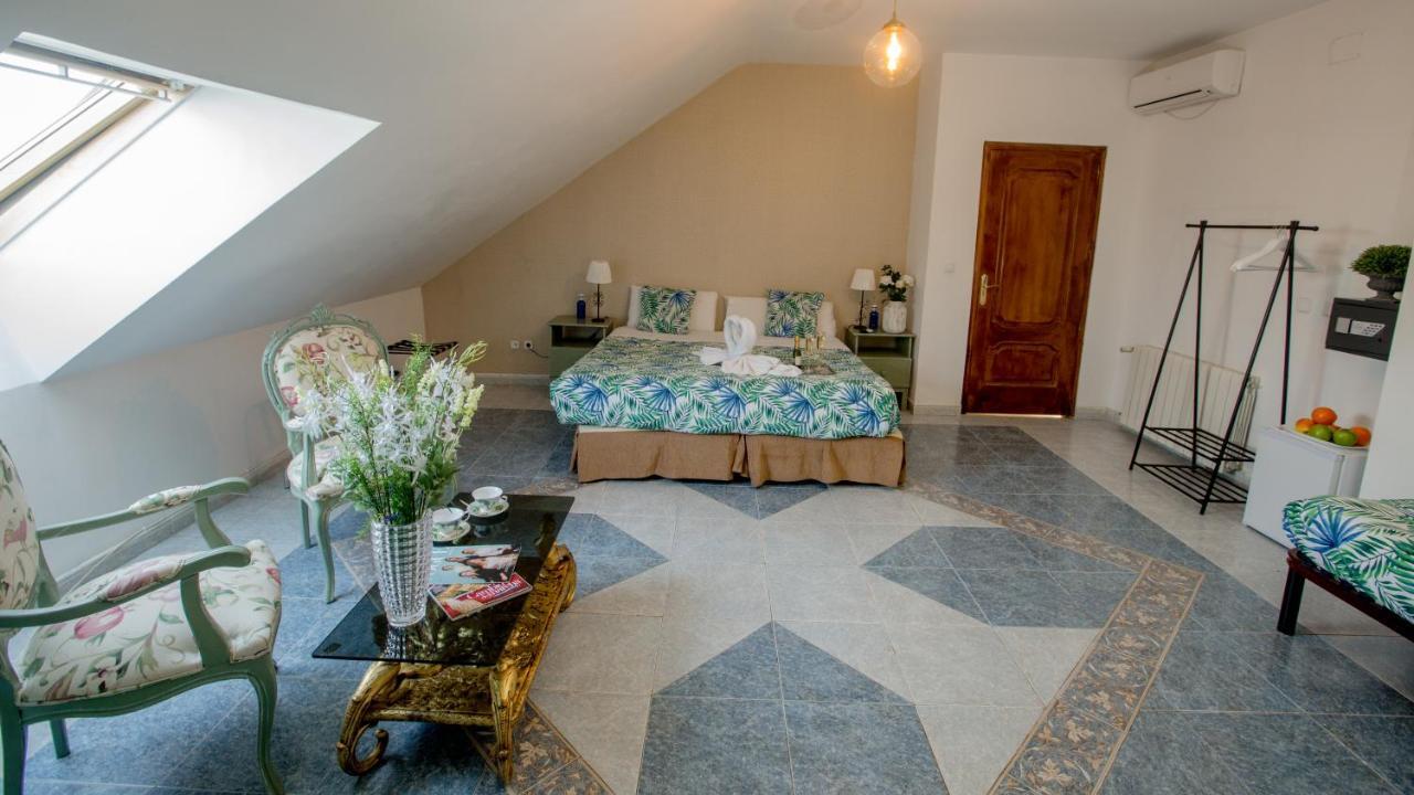 Double Room Bath