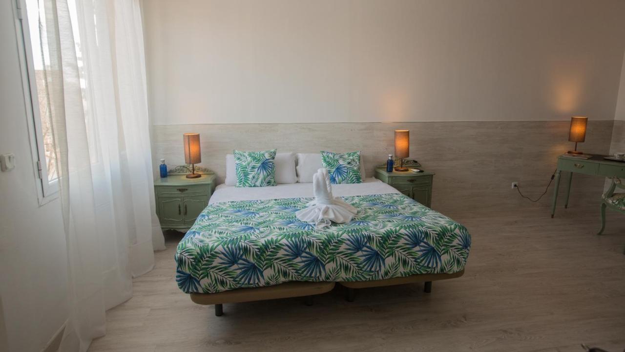 Double Room Bath