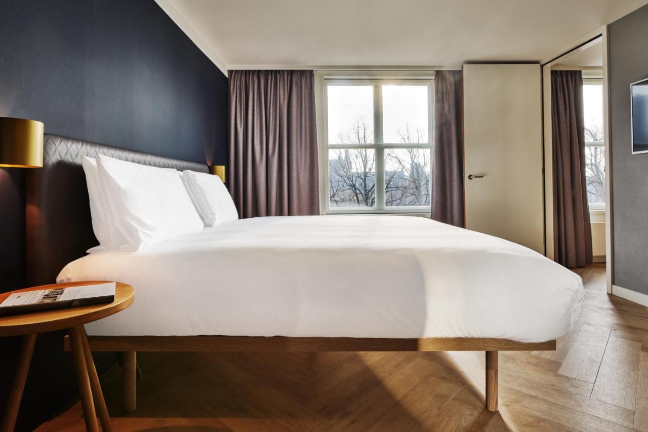 Suite met 1 Slaapkamer met Kingsize Bed en Uitzicht op het Binnenhof