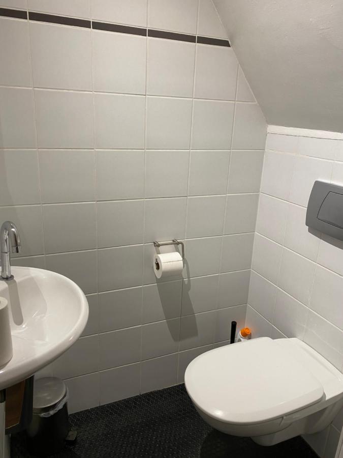 Standard Double or Twin Room,960501286:JPEG