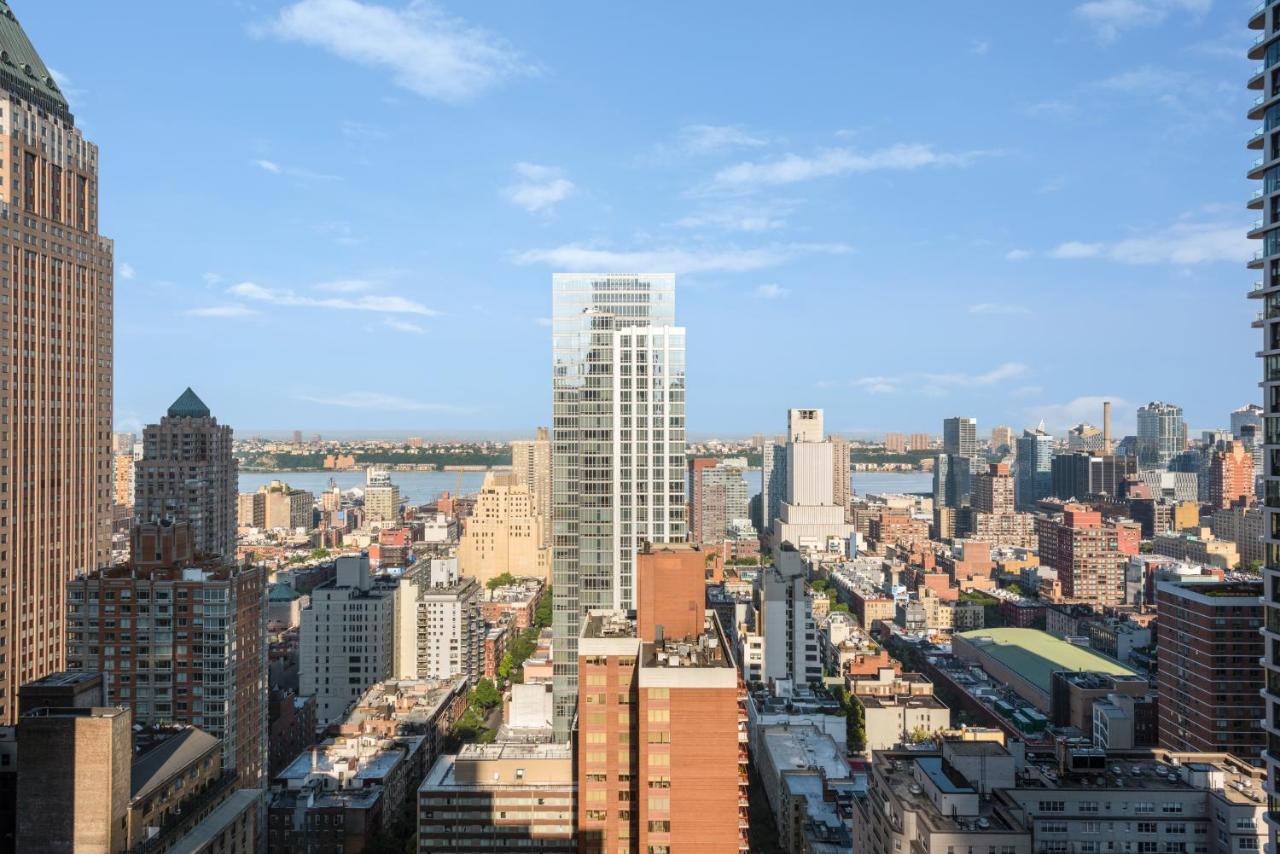 Social Superior - Kingsize Bed - Uitzicht op de Hudson River