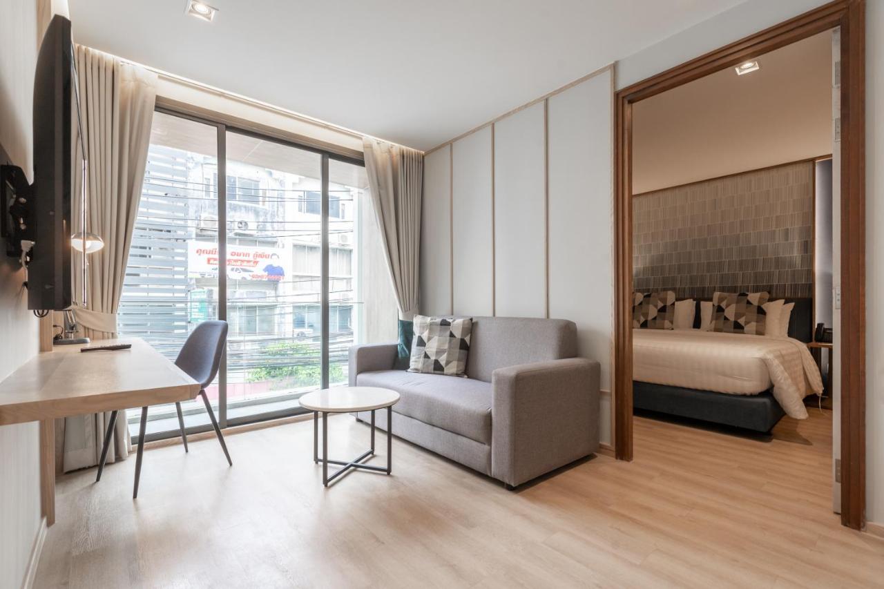 One-Bedroom Premier