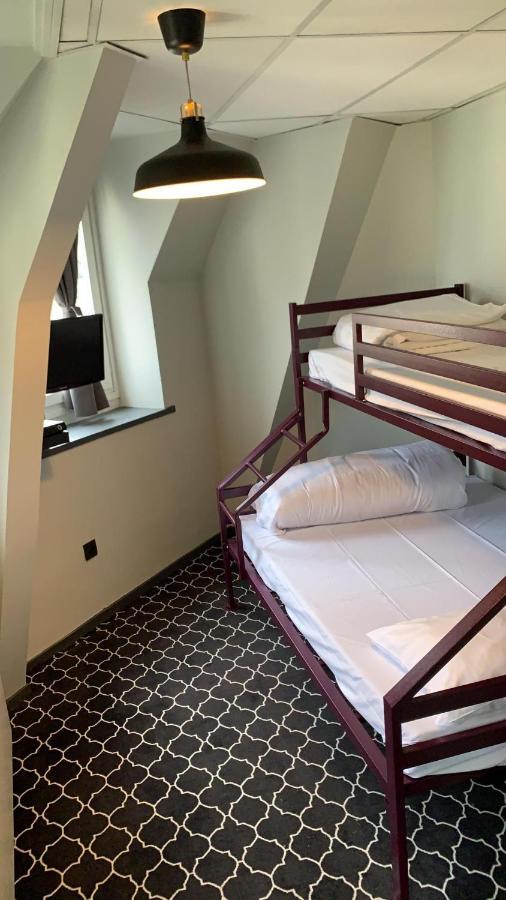 Triple (Single over Double) Room Ensuite