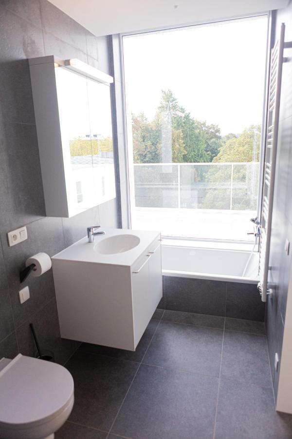 Deluxe Double Room with Bath,977911219:JPEG