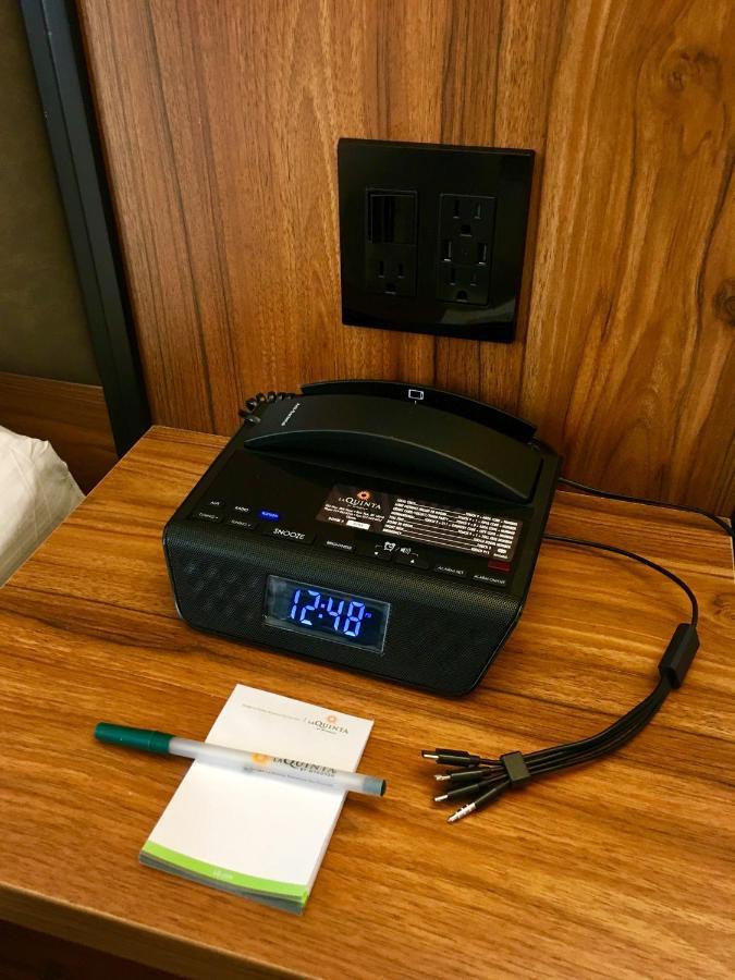Kamer met Kingsize Bed - Geschikt voor Gasten met een Lichamelijke Beperking/Rookvrij