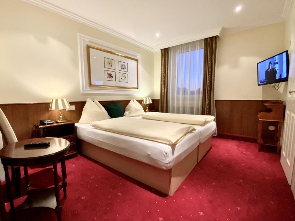 Small Villa Double Room