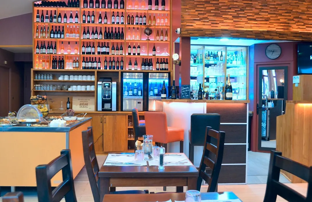 Fh Confort Hotel Orleans Co'Met-1