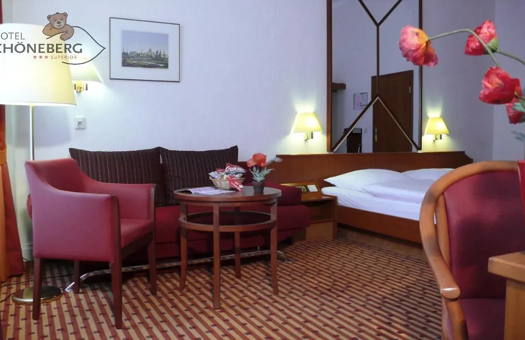 Hotel Schoeneberg-1