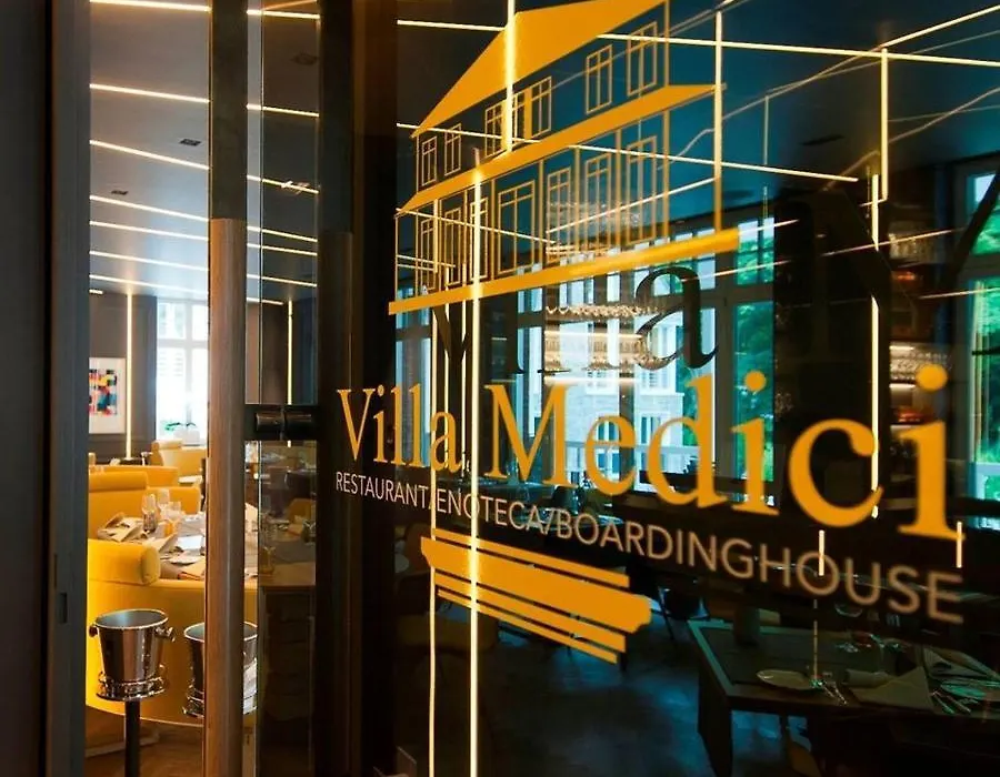 Villa Medici-1