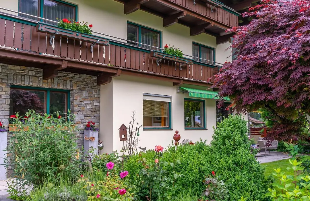 Gaestehaus Hornegger-1