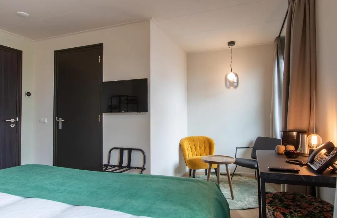 Hotel van der Meer-1