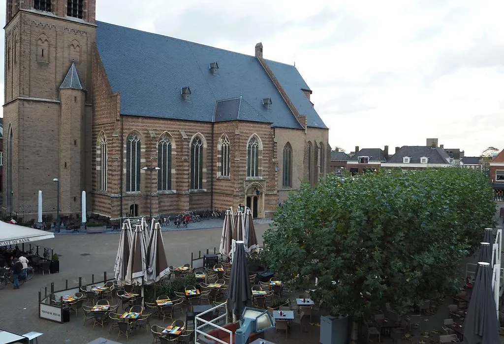 Stadshotel de Graafschap-1