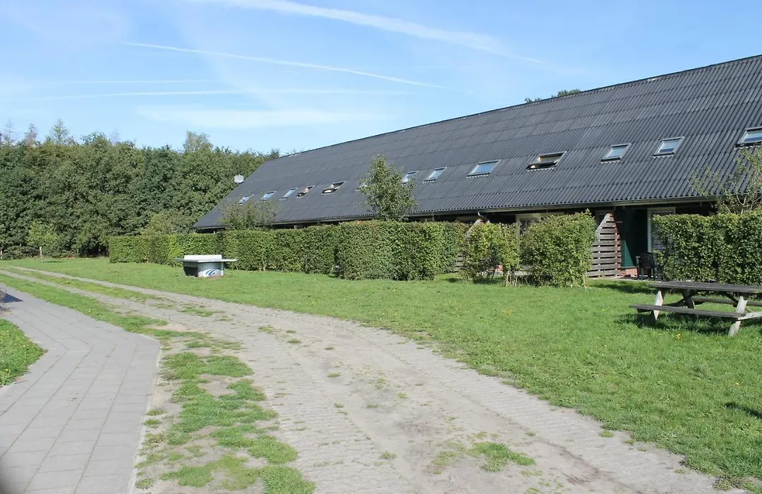 Horsetellerie Rheezerveen-1