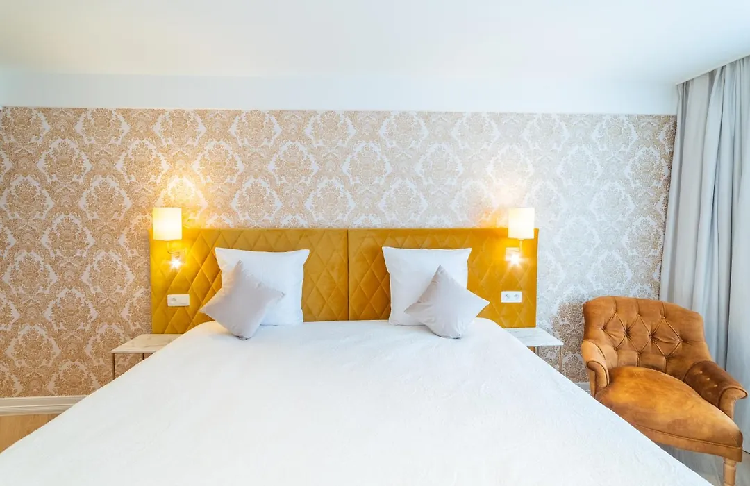 Grand Hotel Normandy By Cw Hotel Collection-1