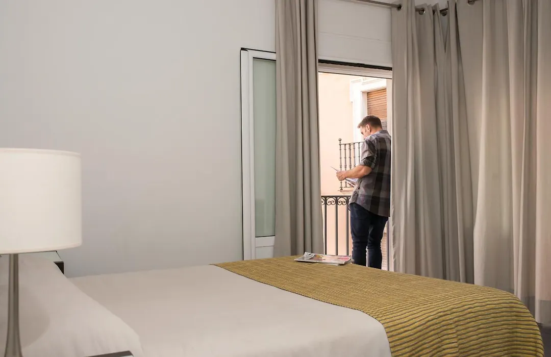 Hotel Madrid De Sevilla By Shs-1