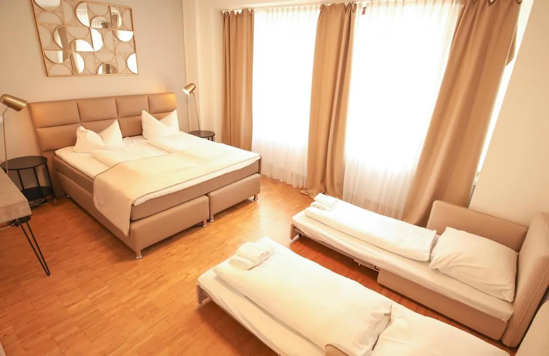 TM Hotel Düsseldorf-1