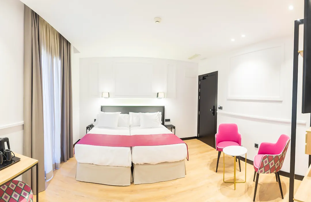 Hotel Boutique Puerta De Las Granadas-1