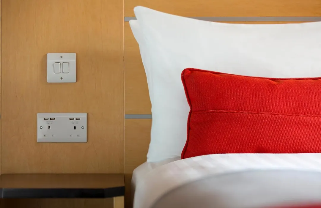 Holiday Inn Express Park Royal By Ihg-1