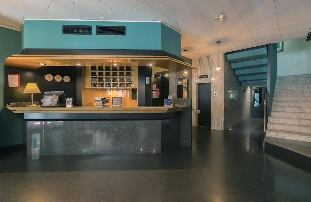 Executive Business Hotel-1