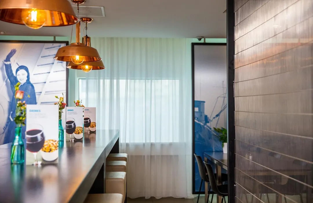 Holiday Inn Express Rotterdam - Central Station By Ihg-1