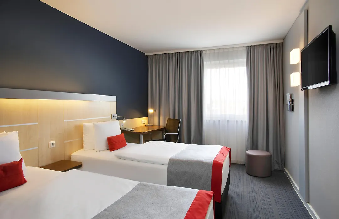 Holiday Inn Express Frankfurt Messe By Ihg-1