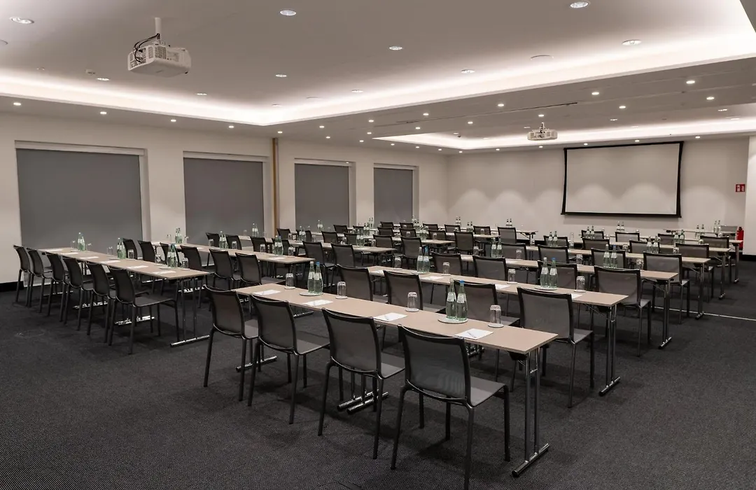 Holiday Inn Munich - Leuchtenbergring By Ihg-1