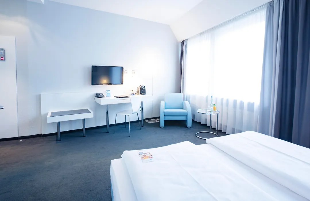 Garner Hotel Berlin - Checkpoint Charlie By Ihg-1