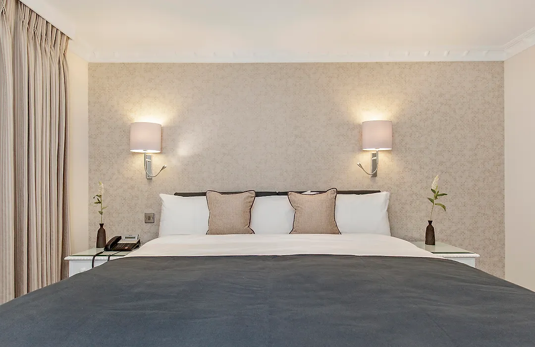 Mayfair House-1