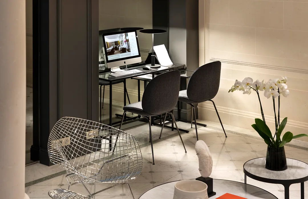 La Clef Champs-Elysees Paris By The Crest Collection-1