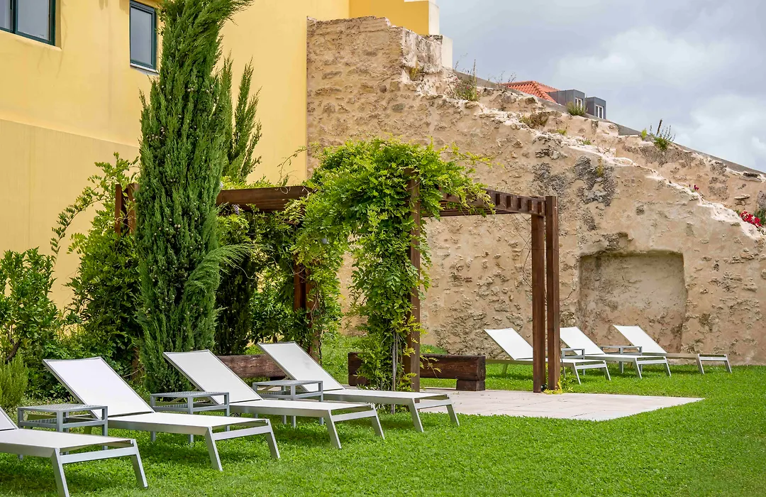 Tandem Palacio Alfama Suites-1