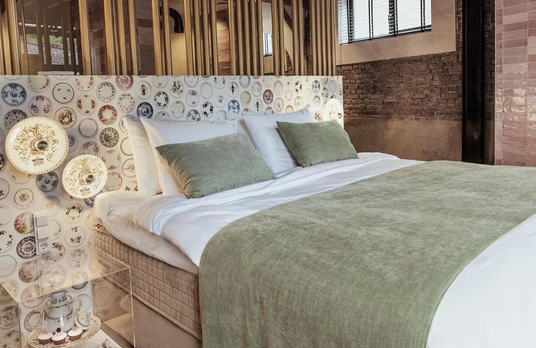 Cousins Boutique Hotel-1