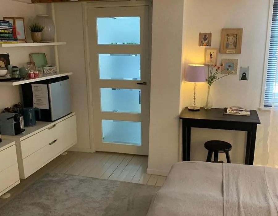 B&B Vintage Room-1