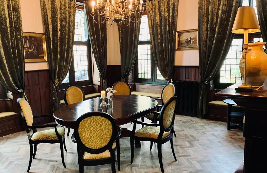 Hotel Kasteel de Essenburgh-1