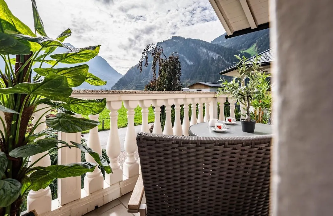 Gaestehaus Wiesengrund & Apart Sporer-1