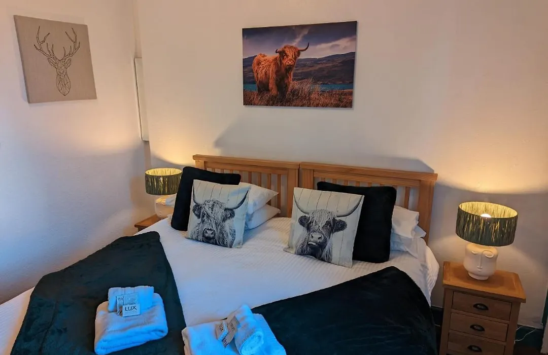 Brig O'Doon Guest House-1