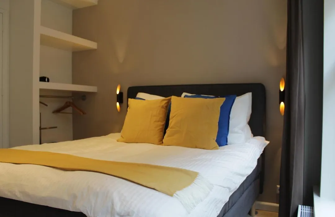 Rust B&B-1