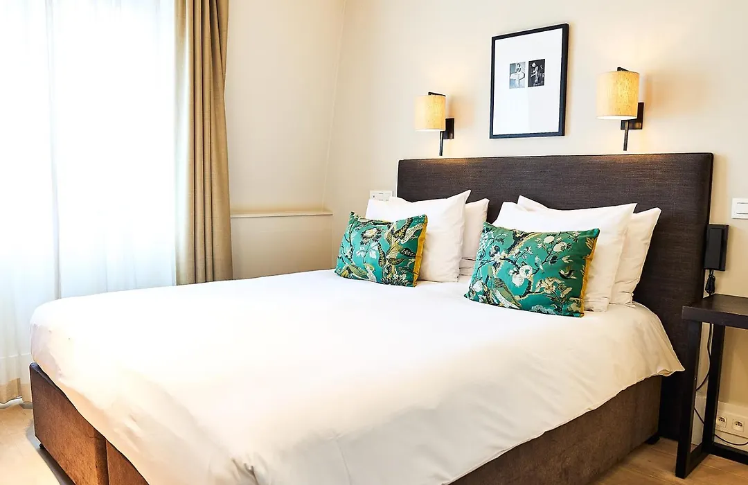 Hotel FRANQ-1