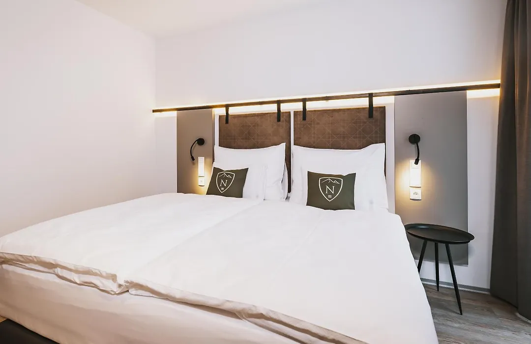 Nikolaus By Avenida Panoramic Wellness Suites-1
