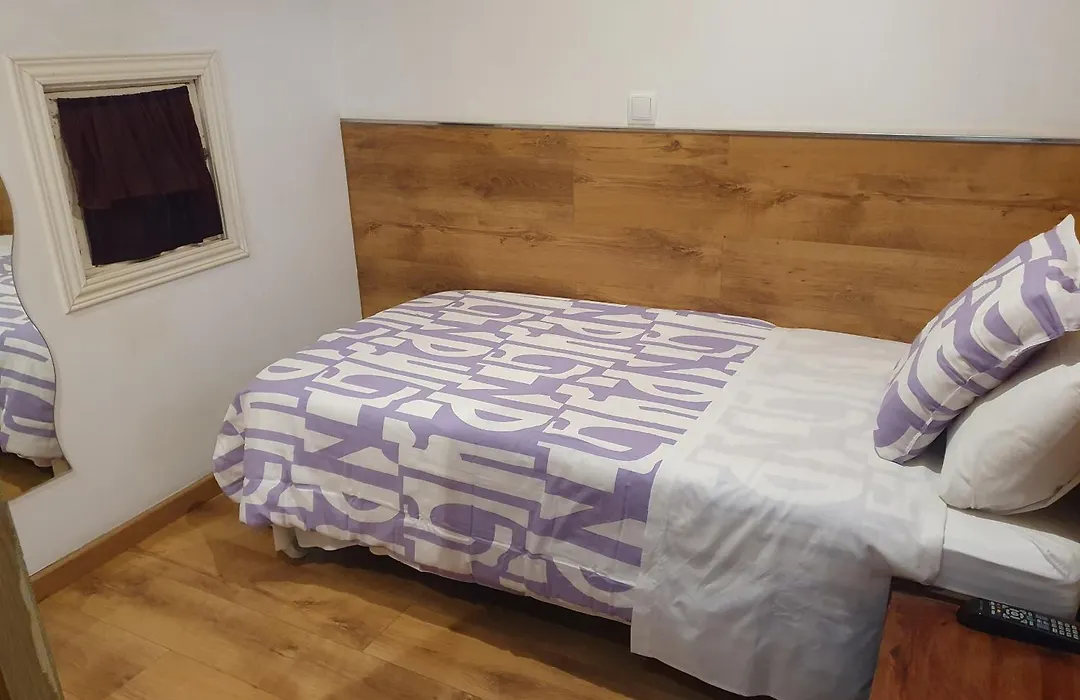 Hostal Abel Victoriano-1