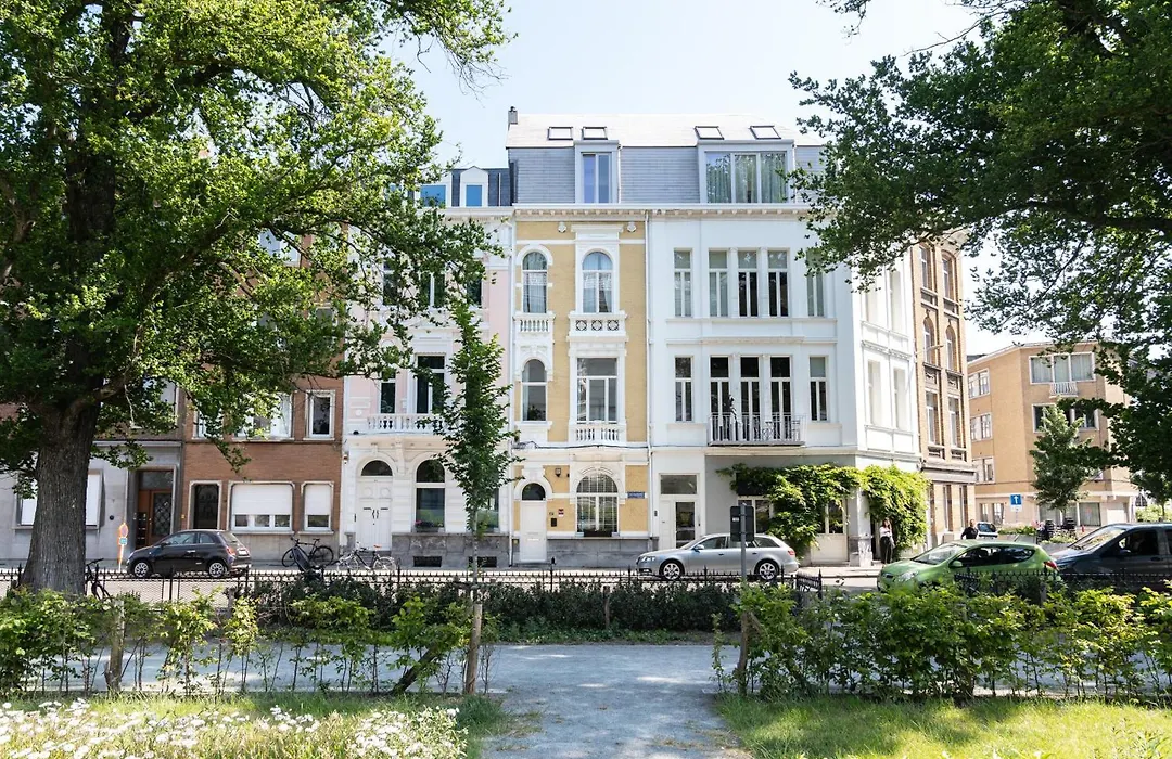 Antwerp Museum Suites-1