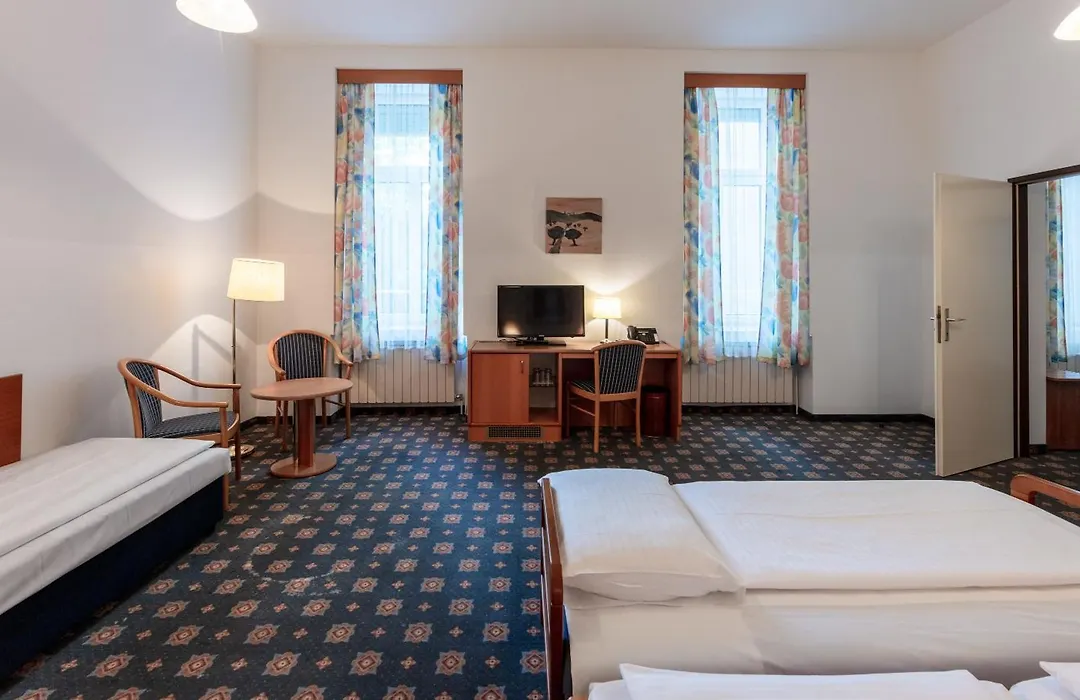 Hotel Admiral-1
