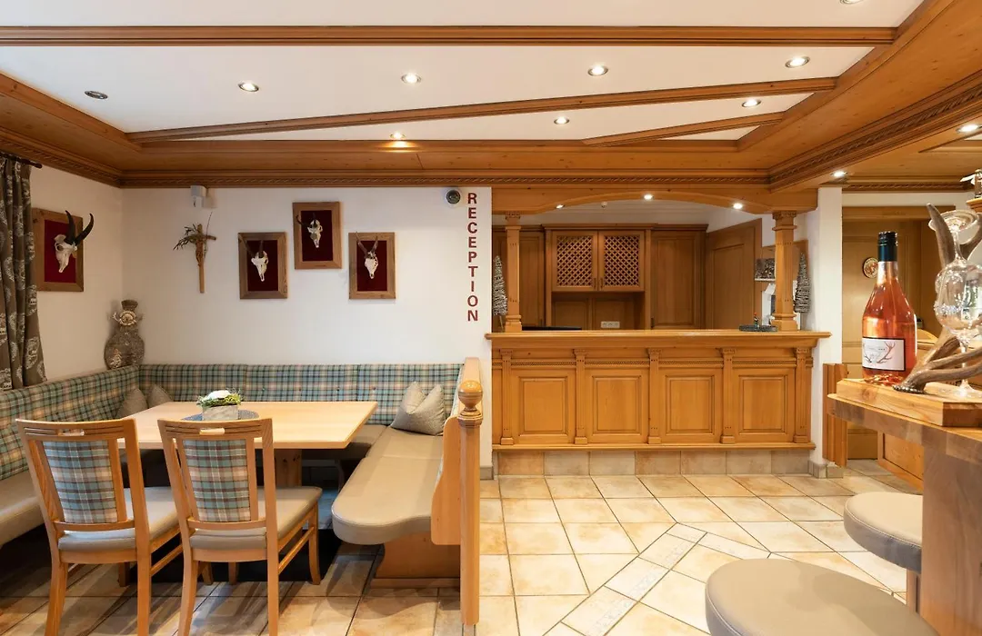 Alpenhotel Erika-1