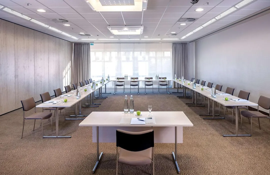 Essential By Dorint Frankfurt-Niederrad-1